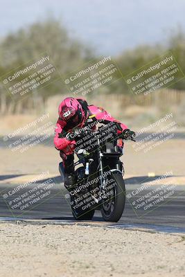 media/Jan-15-2026-Racers Edge (Thu) [[dfebeb70ab]]/2-A Group/Session 5 Turn 2/